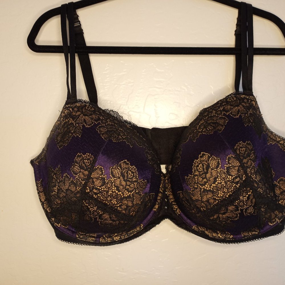 Woman's size 44F underwire bra, barely worn.